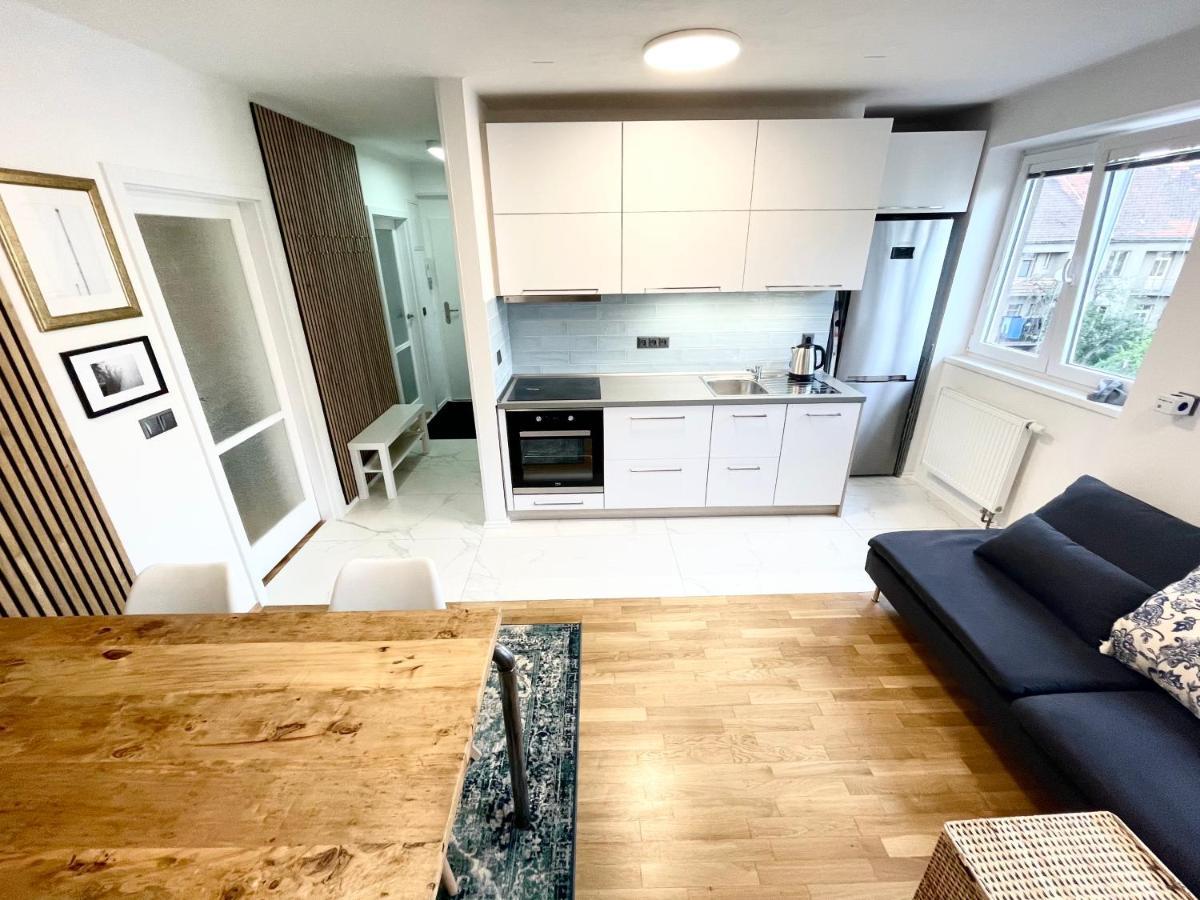 Apartman U Kolonady, Подебрады Экстерьер фото